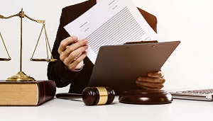 Расширяем перечень услуг юридической практикой